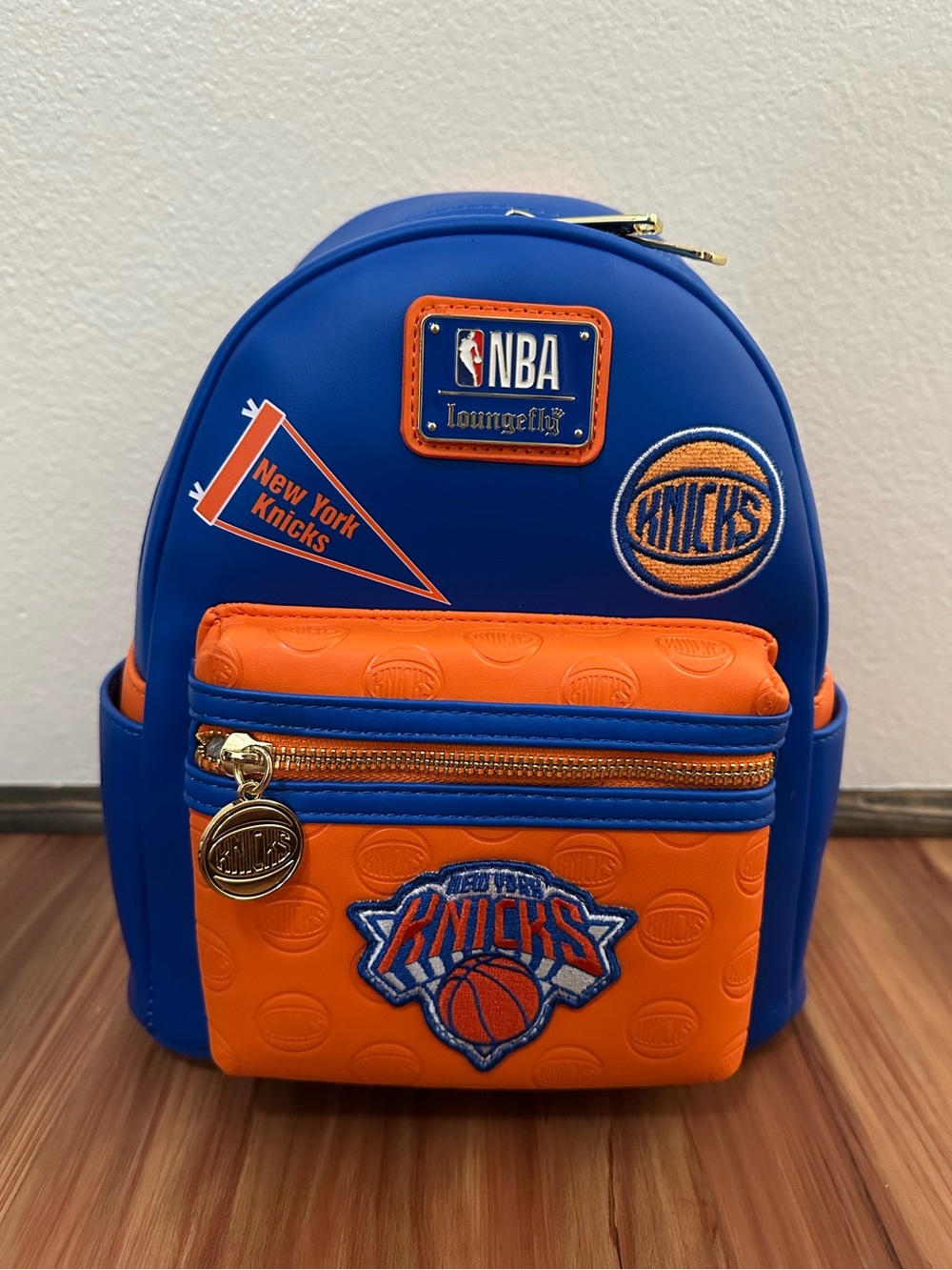 NWT Loungefly NBA New York Nicks backpack